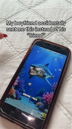 like WHAT?! how do you not see who you’re messaging?? #humour #aiavatar #brainrot #meme