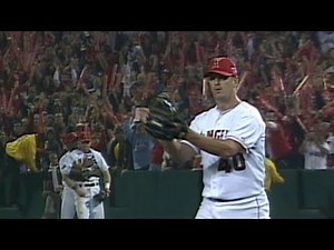 2002 WS Gm2: Percival gets final out, Angels win