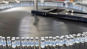 Here are the new most common COVID symptoms, according to a study