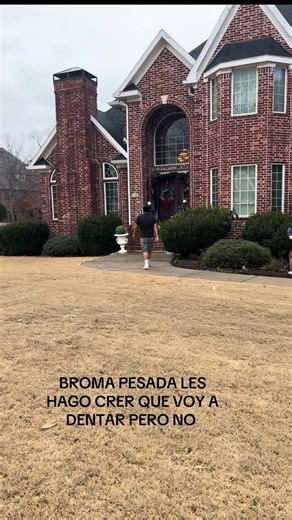 Broma Pesada: Engañando a Amigos con un Diente Falso