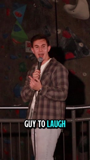 Crafting Hilarious Stand-Up Comedy Material