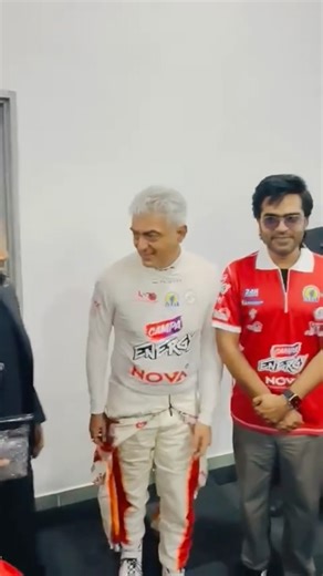 When Simbu shows up for Ajith sir… the vibe hits different.#ajith #thala #simbu #mankatha #simbhu