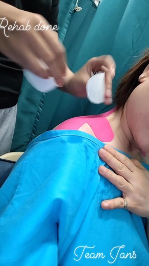 2.2K views · 18 reactions | Muscle Taping: Shoulder taping helps by reducing pain, offering light support, and improving your awareness of the joint's position while you heal.  #rehab #muscletaping #healthcare #physiotherapy #PainRelief | Janicejanielleoliver Bringas Juvida | Facebook