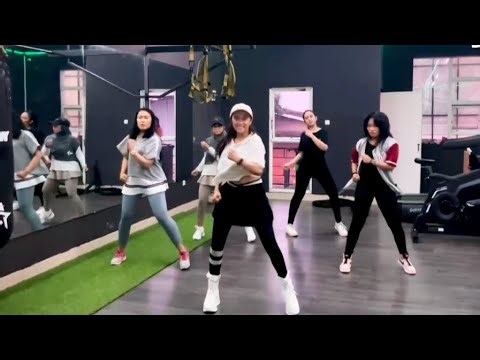 Alone Pt. II - Alan Walker , Ava Max | FitDance by Uchie | Fitness Dance routine
