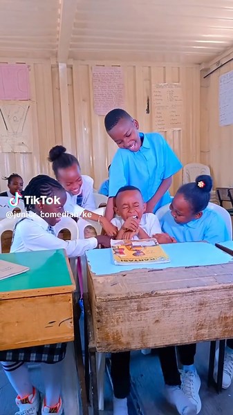 Junior Comedian's Hilarious Skeleton Video