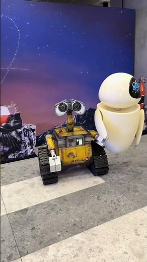 Wall-e and Eve prove it's a wonderful world ❤️🌈🎥: Alannis Romani