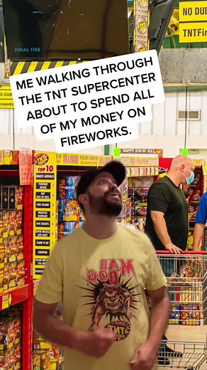 Exploring the TNT Supers Center for Fireworks