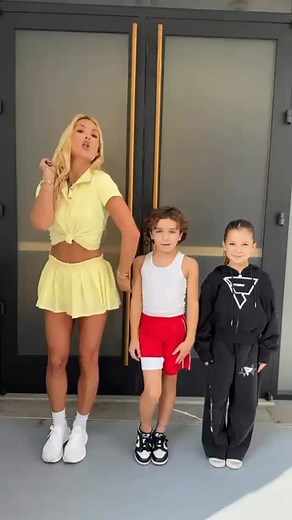 🎉Just a little dance taps with this trio! Obsessed with @babysalomerivas13 and @montanatucker #trio #dancers #trending | Boss Baby Brody