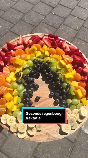 Gezonde regenboog traktatie voor Toshiro's verjaardag