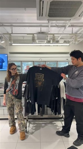 01:00ne （ONE VINTAGE） | Marilyn Manson " Believe " Winterland XL ¥350,000- Rage Against the Machine " Gun & Star " Anvil XL ¥33,000- Nine Inch nails " The... | Instagram