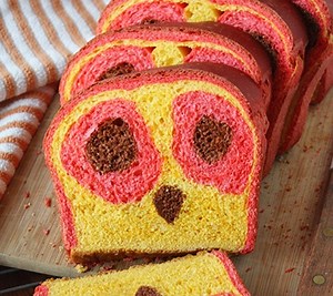 30 "Surprise-Inside" Cake & Treat Ideas