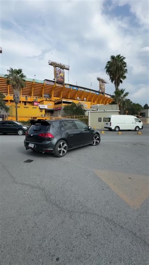 si estás INTERESADO en DECANTS o perfumes completos mandanos mensaje en instagram: @perfime.cu‼️ #perfumes #fyp #decants #mty #parati #viral #uanl #perfime #perfumelovers