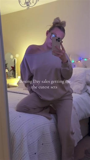 Shop the Best Boxing Day Sales for Cute Sets