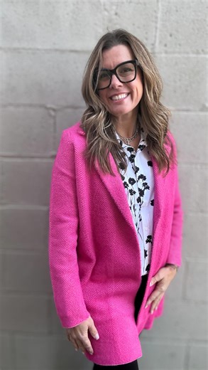 We’ve restocked our best-selling Coatigan ever 🎉💕 Our cheerful raspberry-pink herringbone knit is the pop of color your holiday wardrobe didn’t know it needed. Super soft, extra cozy, and guaranteed to brighten every festive moment. A must-grab while it’s here! ✨ 🩷💕🩷Small Business Saturday🩷💕🩷 ✨OPEN 10-5✨ 🎁𝐁𝐮𝐲 𝟏 𝐠𝐞𝐭 𝐨𝐧𝐞 𝟏/𝟐 𝐨𝐟𝐟 𝐫𝐞𝐠𝐮𝐥𝐚𝐫 𝐩𝐫𝐢𝐜𝐞𝐝 𝐜𝐥𝐨𝐭𝐡𝐢𝐧𝐠 💕𝐒𝐚𝐯𝐞 𝟒𝟎% 𝐨𝐧 𝐬𝐞𝐥𝐞𝐜𝐭 𝐜𝐥𝐨𝐭𝐡𝐢𝐧𝐠 𝐢𝐧 𝐨𝐮𝐫 𝐬𝐚𝐥𝐞 𝐭𝐞𝐧𝐭 👟𝐒𝐚𝐯𝐞 𝟒𝟎% 𝐨�