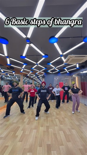 Aroma | diljit dosanjh | bhangra #dance #bhangrashorts #punjabisong #bhangra #bhangraclasses