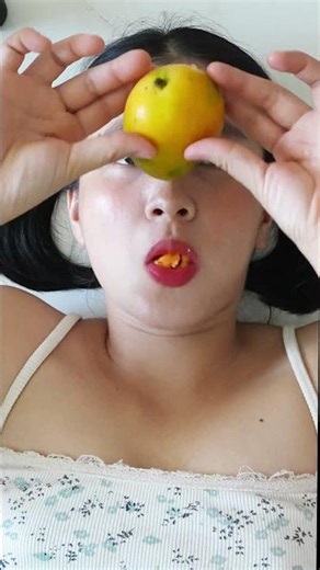 Ôi không!🥭😱 Quả xoài này quá to với miệng của Tôi 😵😂#shorts #food