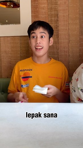 “Why you still spoon feed Adam?” That’s the question we often get. Firstly we appreciate the comments and we understand that it’s not a good habit to cultivate. But we do it mostly when eating out. The main reason is when we eat out, it’s always a Touch & Go situation. Seldom do we take our sweet time to chill. We don’t know what may transpire if we hang out too long with Adam. He can be unpredictable. Also when he eats on his own, there’s more cleaning up to do. Just wanted to be considerate co