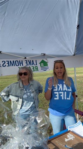 Happening Now at Lake Point State Resort in Eufaula AL 🤗👇👇👋👋 #gatorfair #lakehomesrealty #yourrealtorforlife #EufaulaAlabama (Jan and Lauren are independent Real Estate agents with Lake Homes Realty and are not acting as a team) | Jan Hanson Oliver