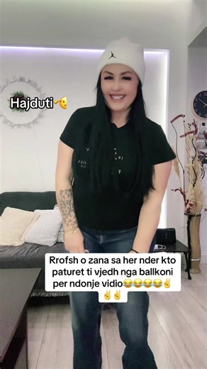 #vajzatshqiptareneperbot #viral #qesh #🤣#fyp