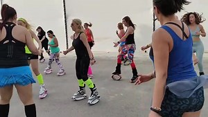 269K views · 10K reactions | KANGOO  Dance  #Power #Dance #Remix #jumps #kangoo #bouncing #energy #vlc #Fit #Cardio #girlspower #exercise #iloveit #vidasaludable #fitness #deporteesvida #Bounce | Fitnessparati bounce | Facebook