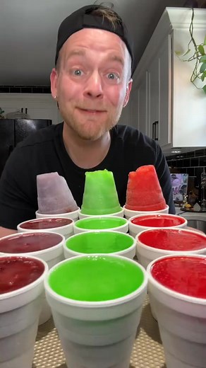28K views · 689 reactions | These Frozen Cups take me back ☺️ #frozencups #freezecups #frozen #koolaid #frozenkoolaid #cup #blueraspberry #greenapple #tropical #blue #green #red #ice #easyrecipe #try #fyp | Kitchentool | Facebook