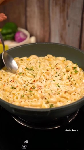 in 5 min creamy paneer white sauce pasta #WhiteSaucePasta #CreamyPasta,#PaneerPasta and #EasyRecipes