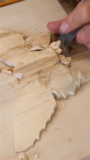 Tiger butterfly. Wood carving, pyrography. #wooddesign #woodcarving #woodart #pyrography | Oleksandr Hrytsai. Wood Carving