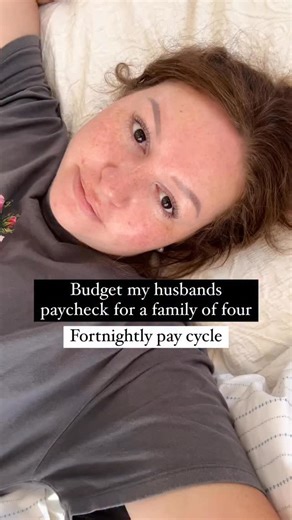 It’s payday⬆️ We have a system that works. I do the bare minimum in terms of allocating our money and then our bills account is set up to automatically pay everything else. Having automated systems is really good if you’re one of those people who lose motivation. I set it up when I was motivated and now even when I’m unmotivated, our money still does its thing. If you want to see more realistic pay day routines or tips for living on a budget, make sure to follow me. #payday #paydayroutine #paych