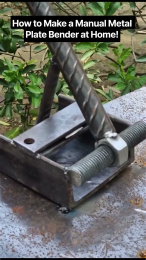 ​How to Make a Manual Metal Plate Bender at Home!