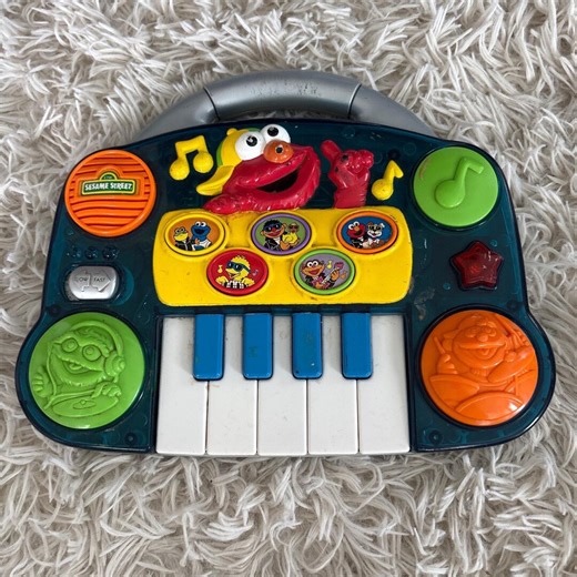Rare Vintage Y2k Sesame Street Elmo Rock & Roll Keyboard Radioshack Music - Etsy Canada