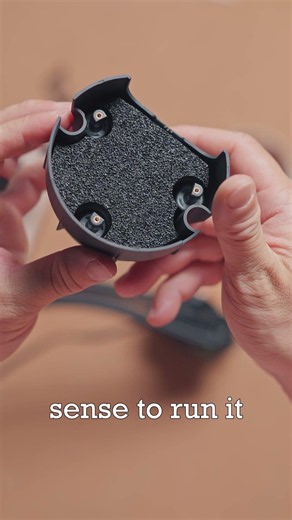 Noctua's Noise Optimizing Gadget from their new AIOs... #pcbuild #noctua