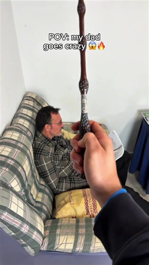 More info..👆🔗 #harrypotter #harrypotterwands #magicwand #hogwarts #potterhead This magic wand is awesome it cast true spells like Harry Potter or Ron Weasley with dumbledore against Voldemort , unleash all your inner magic and become a potterhead wizard while you stop being a muggle 🧙✨⚡️🪄