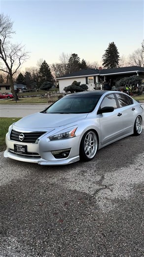 Exploring the Altima: Features and Benefits of Nissan Cars