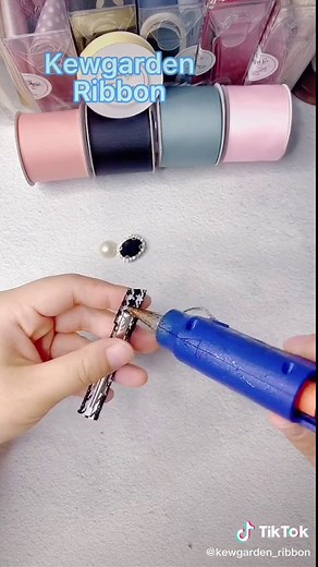 #diy hair clip tutorial #ribbonbows #bowmaking #bowmaker #handmadebow