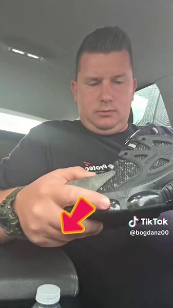 Lightweight Safety Boots for Comfort and Protection