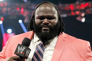 "I just cried!" - Mark Henry responds after fellow AEW star snubs him