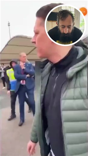 I watch street fights to study patterns in human behavior during self-defense and real altercations. What happens before the first punch is often more important than what technique you use. The reality is that many times it’s already too late. People get sucker-punched before any “skill” can even be applied. In this clip, the biggest tell was posture. Hands down at his sides, a lot of posturing, a lot of talking—but structurally in a terrible position. That’s dangerous, but it also put him in a 