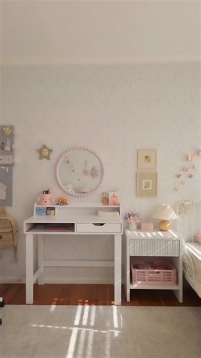 3.2K views |  Needing a new desk chair that can last as your child...