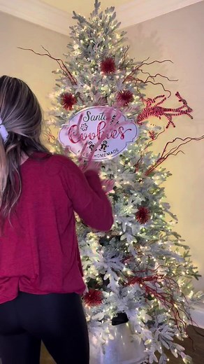 Come Decorate This Gingerbread Tree With Me!!🌲🎅🏼 #christmas #christmas2024 #red #gingerbread #tree #treedecorating #fyp #viralvideo #diyproject #diy #christmasdecor #treedecorating #slowmotion #family #christiantiktok #santa #itstime #candycane