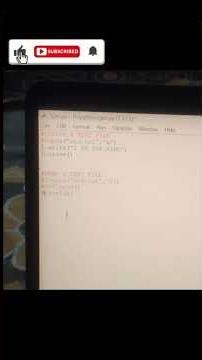 Python File Handling in Just 30 Seconds! 🤯 Create & Read a TXT File Easily 🐍💻 #python