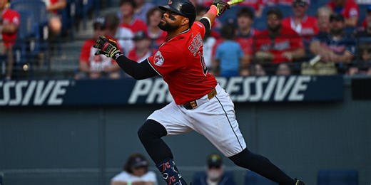 D-backs sign veteran 1B Santana to 1-year deal