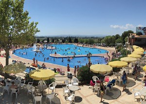 Castell Montgrí, Camping Castell Montgri | Kel Air Campotel