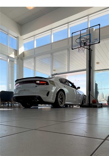 👀 Look what’s coming inside the showroom at FFUNCARS. Another head‑turner just rolled in and it’s already turning heads. Drop your guesses below. what car do you think this is? 🚗💭