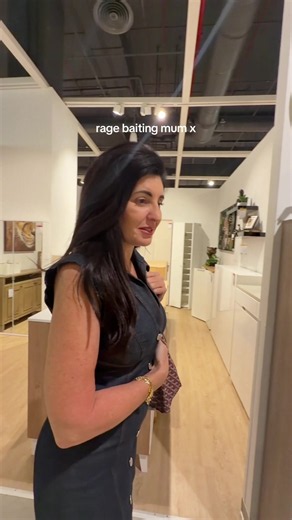 ‏Lolllll #mum #funny #ragebait | guy pranks mom