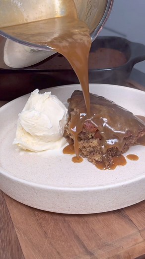363K views · 7.4K reactions | sticky date pudding recipe! #stickydatepudding #recipe #food #michaelfinch | Michael Finch | Facebook