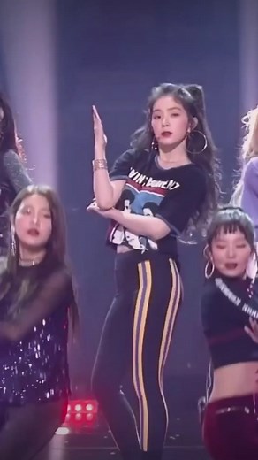 I wished they have more dance practice videos #redvelvet #reveluv #kpop #fyp #yeri #irene #wendy #seulgi #joy