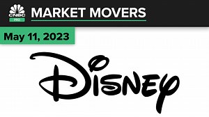 Disney sinks on subscriber loss. Here's what the experts say to do next.