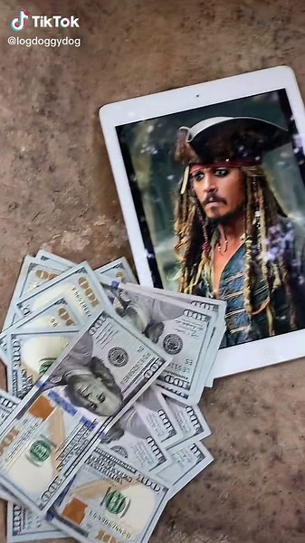 Logdog (@logdoggydog)’s videos with original sound - Logdog