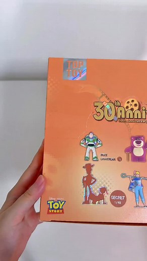 Unboxing the Toy Story 30th Anniversary collection!✨ Celebrating three decades of friendship, adventure, and toys that come to life 💫 From Woody to Buzz, Jessie, Bo Peep, Lotso, and the adorable Little Green Men — they’re all here! 🧸🚀🐮💫 Available now at @simplytoyssg — the perfect way to relive your childhood memories! 💛 #FalInLoveWDisney . . . . #Disney #ディズニー #迪士尼 #DisneyMagic #DisneyFan #DisneyStyle #Disneyland #DisneyLife #DisneyFun #DisneySingapore #ToyUnboxing #ASMR #ToyCollector #