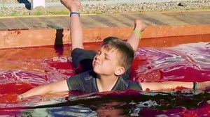 Mark Robers CrunchLabs S01E03 Worlds Largest Jello Pool H 264